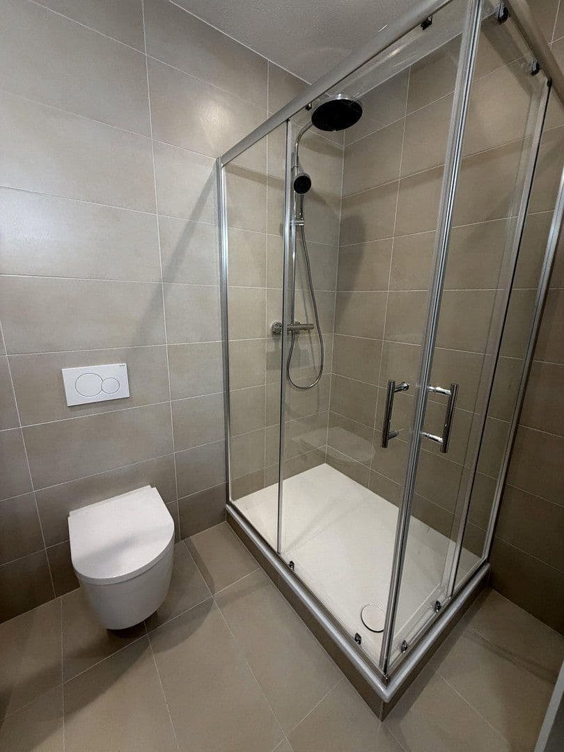 Prodej bytu 3+1 96 m², Berlin, Berlín Prodej bytu 3+1 96 m², Berlin, Berlín