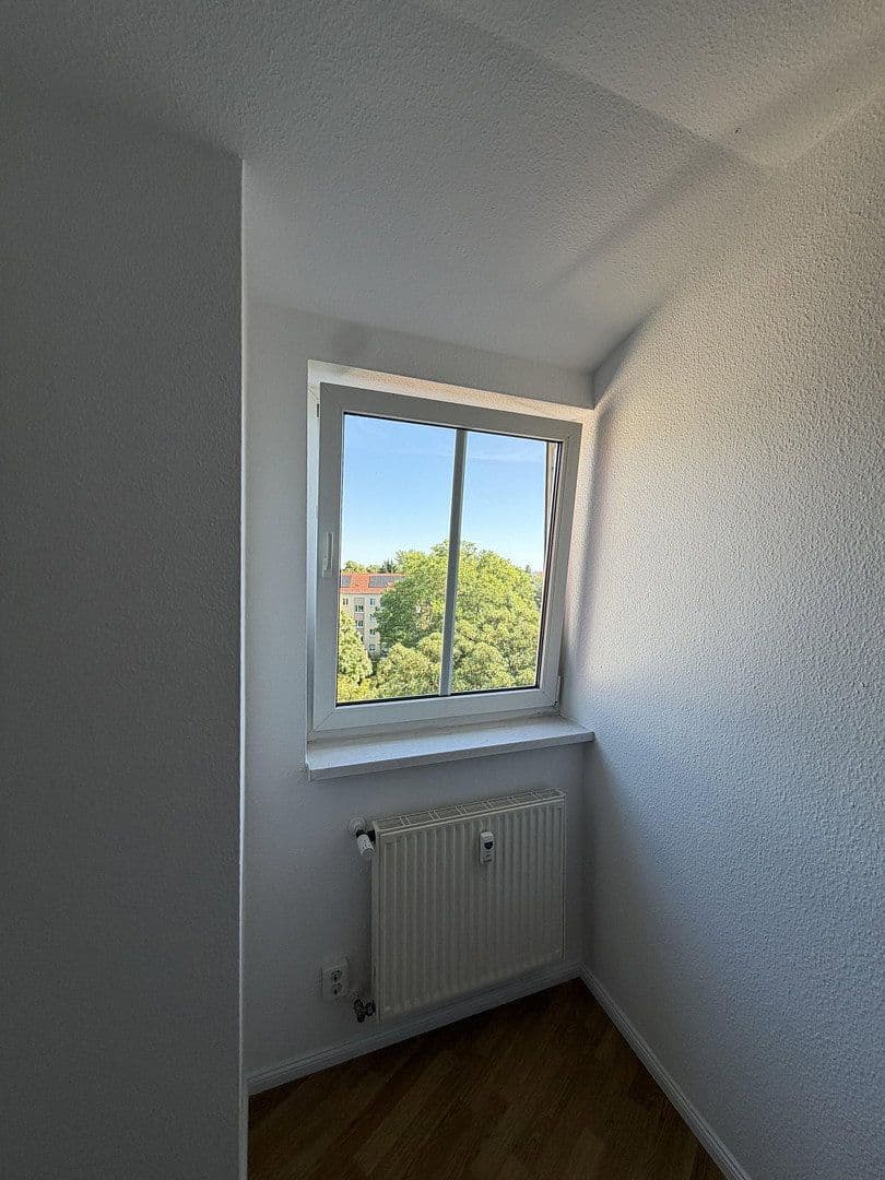 Prodej bytu 3+1 96 m², Berlin, Berlín Prodej bytu 3+1 96 m², Berlin, Berlín