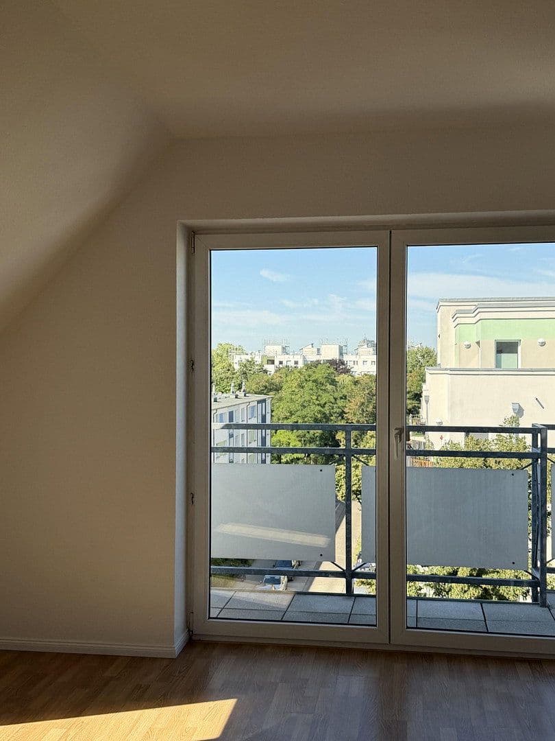 Prodej bytu 3+1 96 m², Berlin, Berlín Prodej bytu 3+1 96 m², Berlin, Berlín