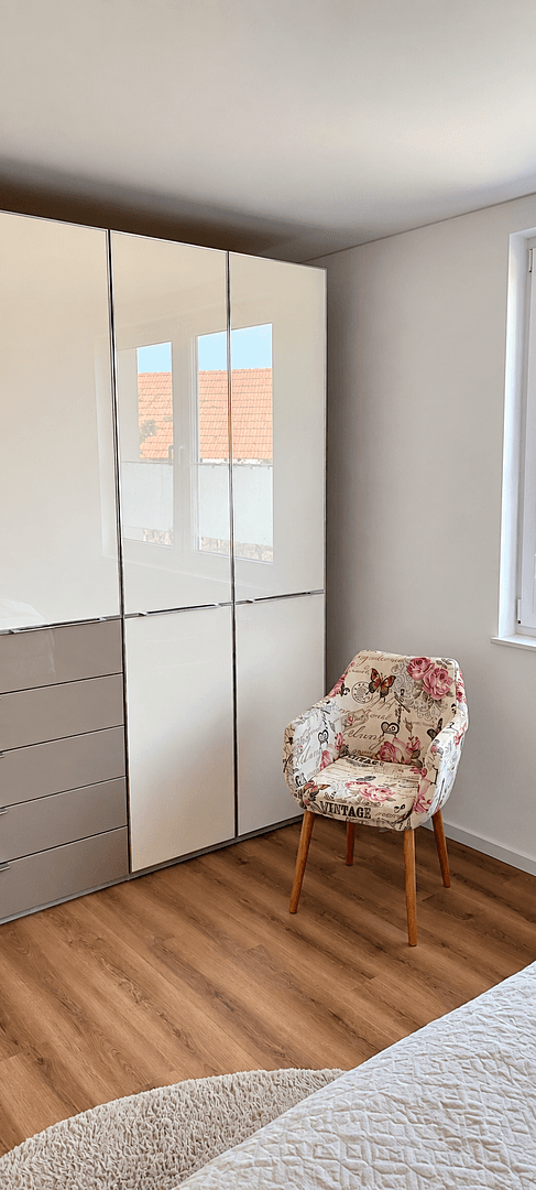 Prodej bytu 3+1 109 m², Maximilianstr. 21A, Jockgrim, Porýní-Falc Prodej bytu 3+1 109 m², Maximilianstr. 21A, Jockgrim, Porýní-Falc