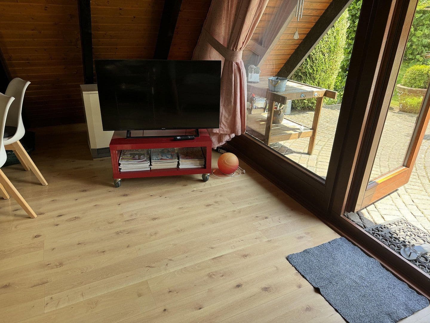Prodej domu 65 m², pozemek 385 m², Feriendorf 202, Blankenheim, Severní Porýní-Vestfálsko Prodej domu 65 m², pozemek 385 m², Feriendorf 202, Blankenheim, Severní Porýní-Vestfálsko