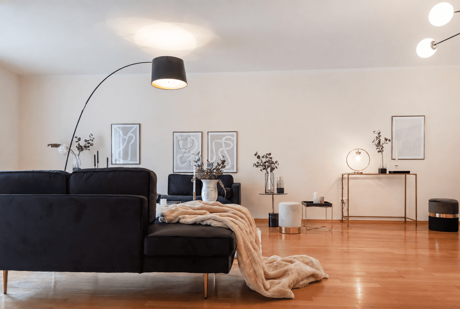 Prodej bytu 2+1 70 m², Aidenbachstr 115, München, Bavorsko Prodej bytu 2+1 70 m², Aidenbachstr 115, München, Bavorsko