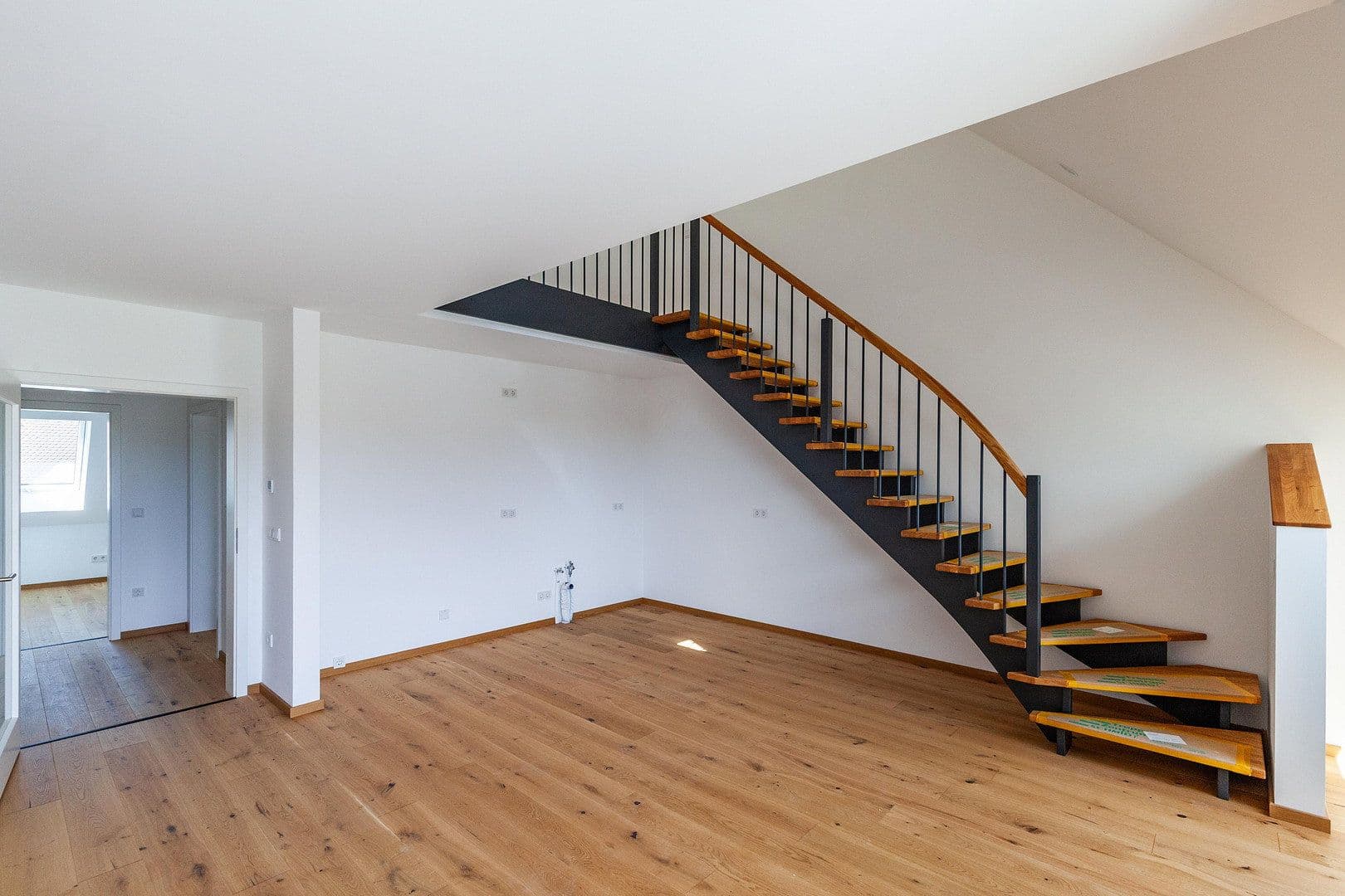 Prodej bytu 4+kk 97 m², Augsburg, Bavorsko Prodej bytu 4+kk 97 m², Augsburg, Bavorsko