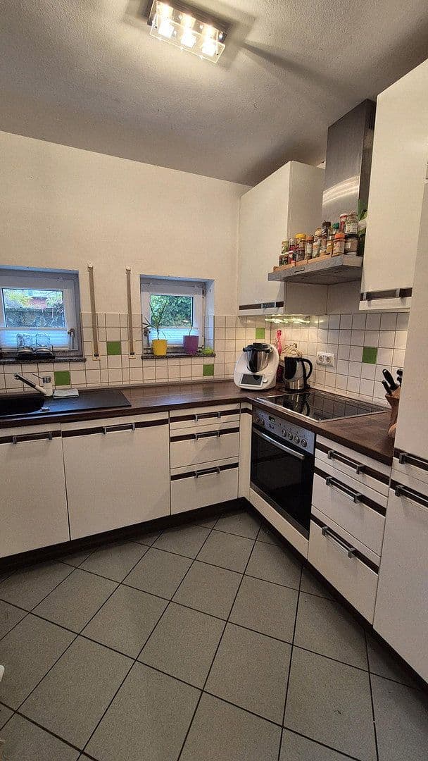 Prodej bytu 4+1 88 m², Radebeul, Sasko Prodej bytu 4+1 88 m², Radebeul, Sasko