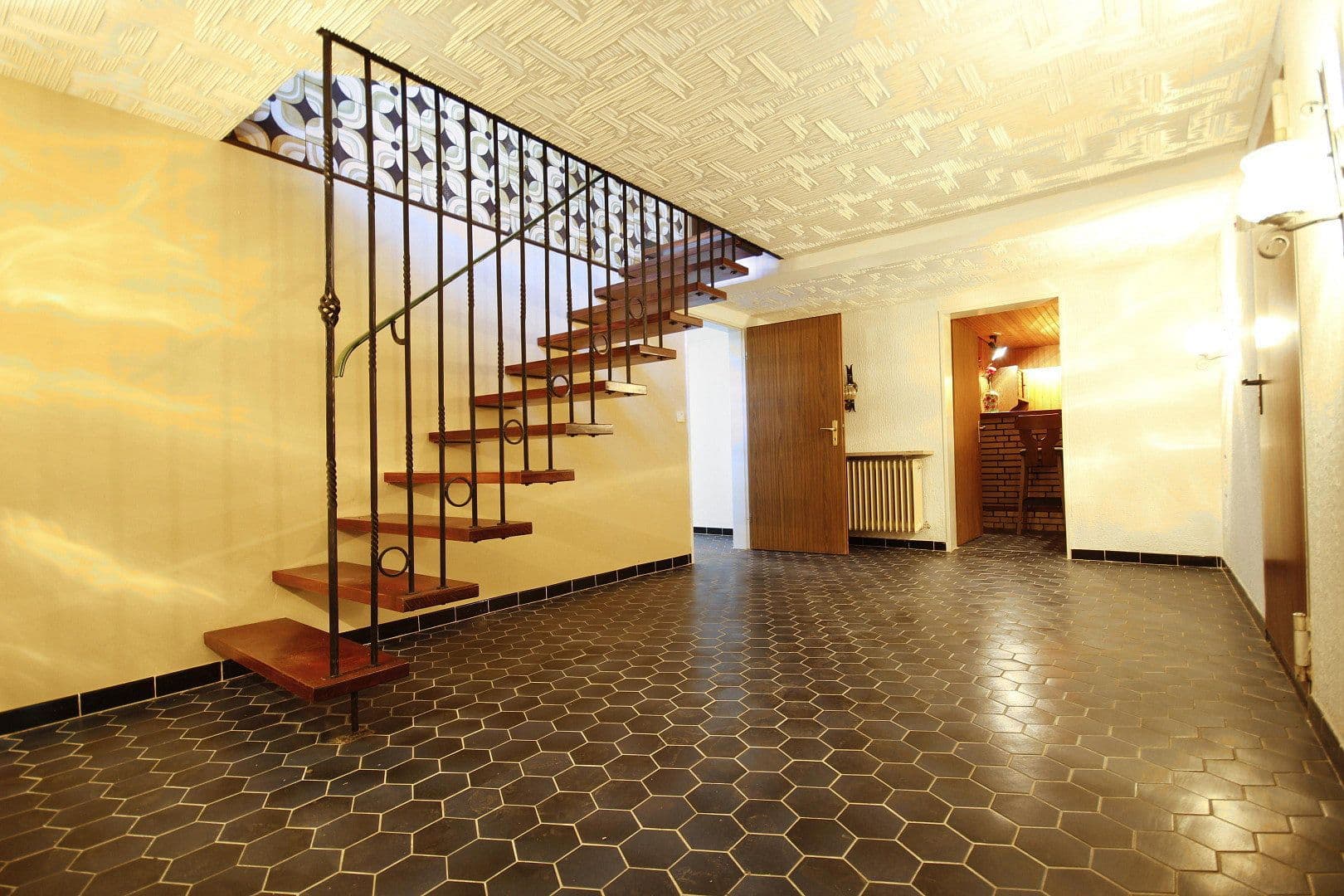 Prodej domu 212 m², pozemek 1.347 m², Dorfstraße 39, Stakendorf, Šlesvicko-Holštýnsko Prodej domu 212 m², pozemek 1.347 m², Dorfstraße 39, Stakendorf, Šlesvicko-Holštýnsko