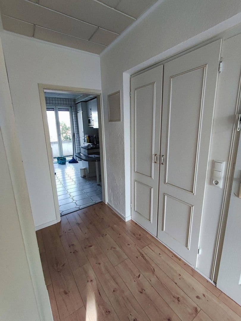 Pronájem bytu 2+1 54 m², Friedrich-Ebert-Str. 55, Mannheim, Bádensko-Württembersko Pronájem bytu 2+1 54 m², Friedrich-Ebert-Str. 55, Mannheim, Bádensko-Württembersko