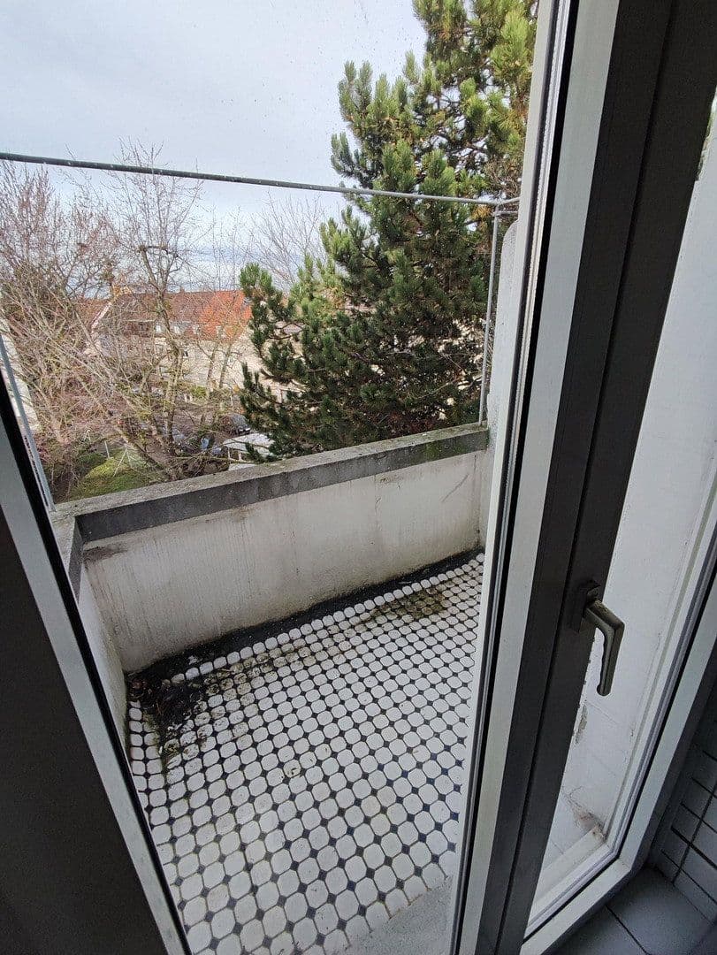 Pronájem bytu 2+1 54 m², Friedrich-Ebert-Str. 55, Mannheim, Bádensko-Württembersko Pronájem bytu 2+1 54 m², Friedrich-Ebert-Str. 55, Mannheim, Bádensko-Württembersko