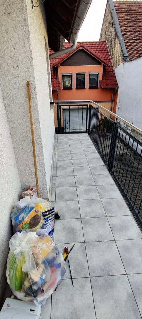 Pronájem bytu 3+1 83 m², Kirchenstraße 34, Beindersheim, Porýní-Falc Pronájem bytu 3+1 83 m², Kirchenstraße 34, Beindersheim, Porýní-Falc