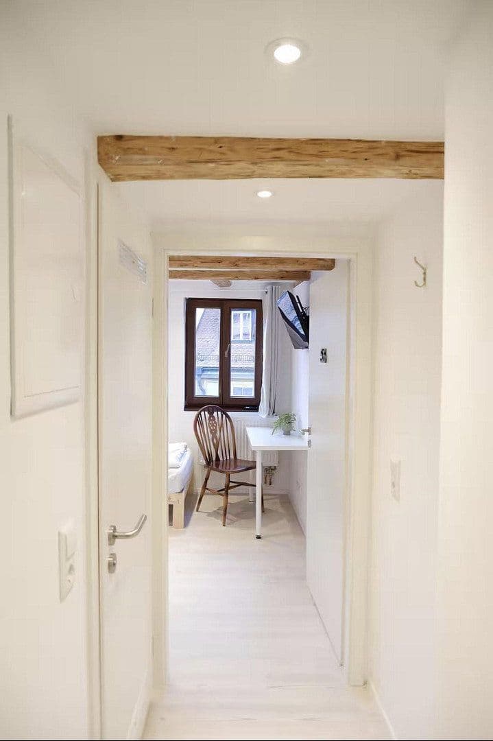 Pronájem bytu 2+1 20 m², Tübingen, Bádensko-Württembersko Pronájem bytu 2+1 20 m², Tübingen, Bádensko-Württembersko