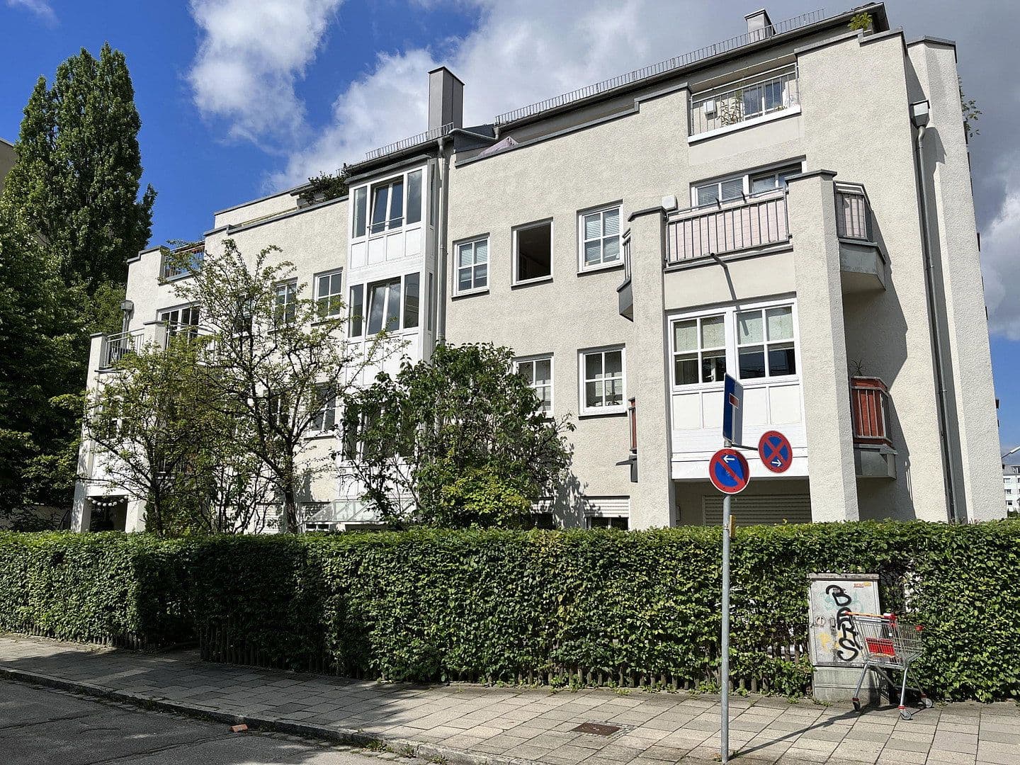 Pronájem bytu 1+1 36 m², Gärtnerstr. 42, München, Bavorsko Pronájem bytu 1+1 36 m², Gärtnerstr. 42, München, Bavorsko