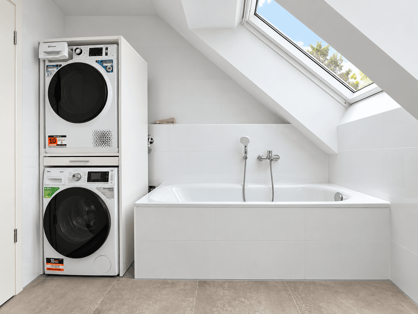 Pronájem bytu 3+1 70 m², Hötzlring 20, München, Bavorsko Pronájem bytu 3+1 70 m², Hötzlring 20, München, Bavorsko