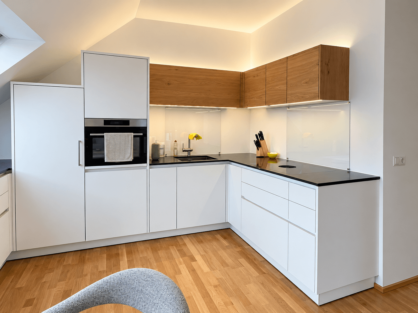 Pronájem bytu 3+1 75 m², Hötzlring 20, München, Bavorsko Pronájem bytu 3+1 75 m², Hötzlring 20, München, Bavorsko
