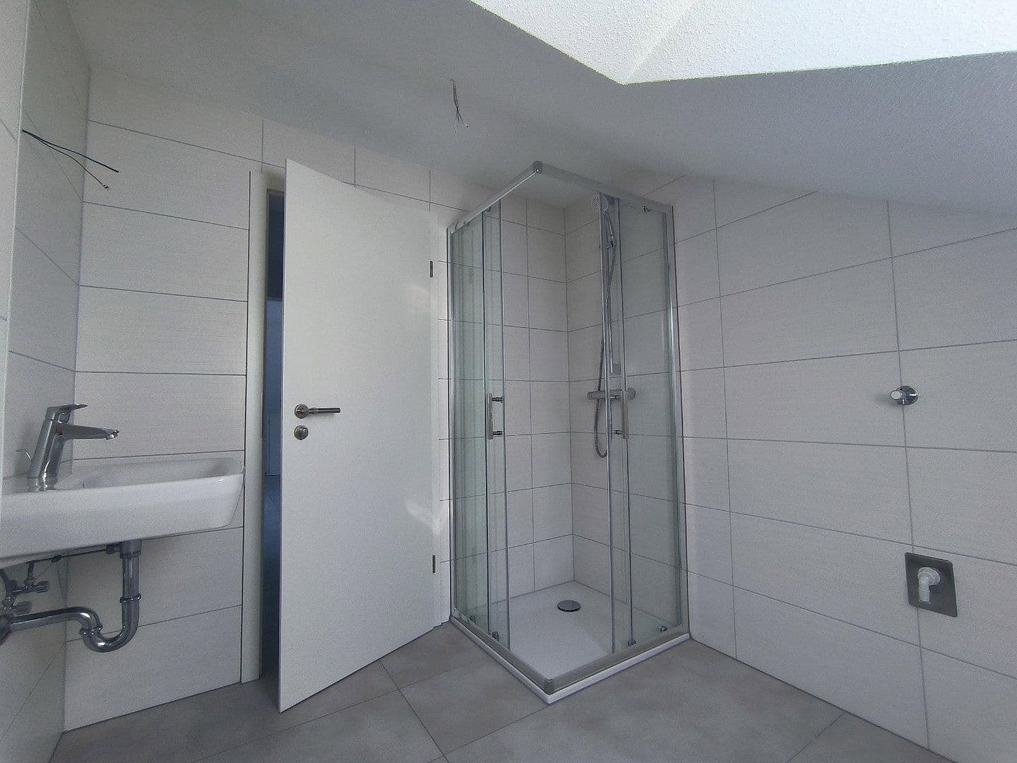 Pronájem bytu 2+1 44 m², Arenbergstr. 11, Brigachtal, Bádensko-Württembersko Pronájem bytu 2+1 44 m², Arenbergstr. 11, Brigachtal, Bádensko-Württembersko