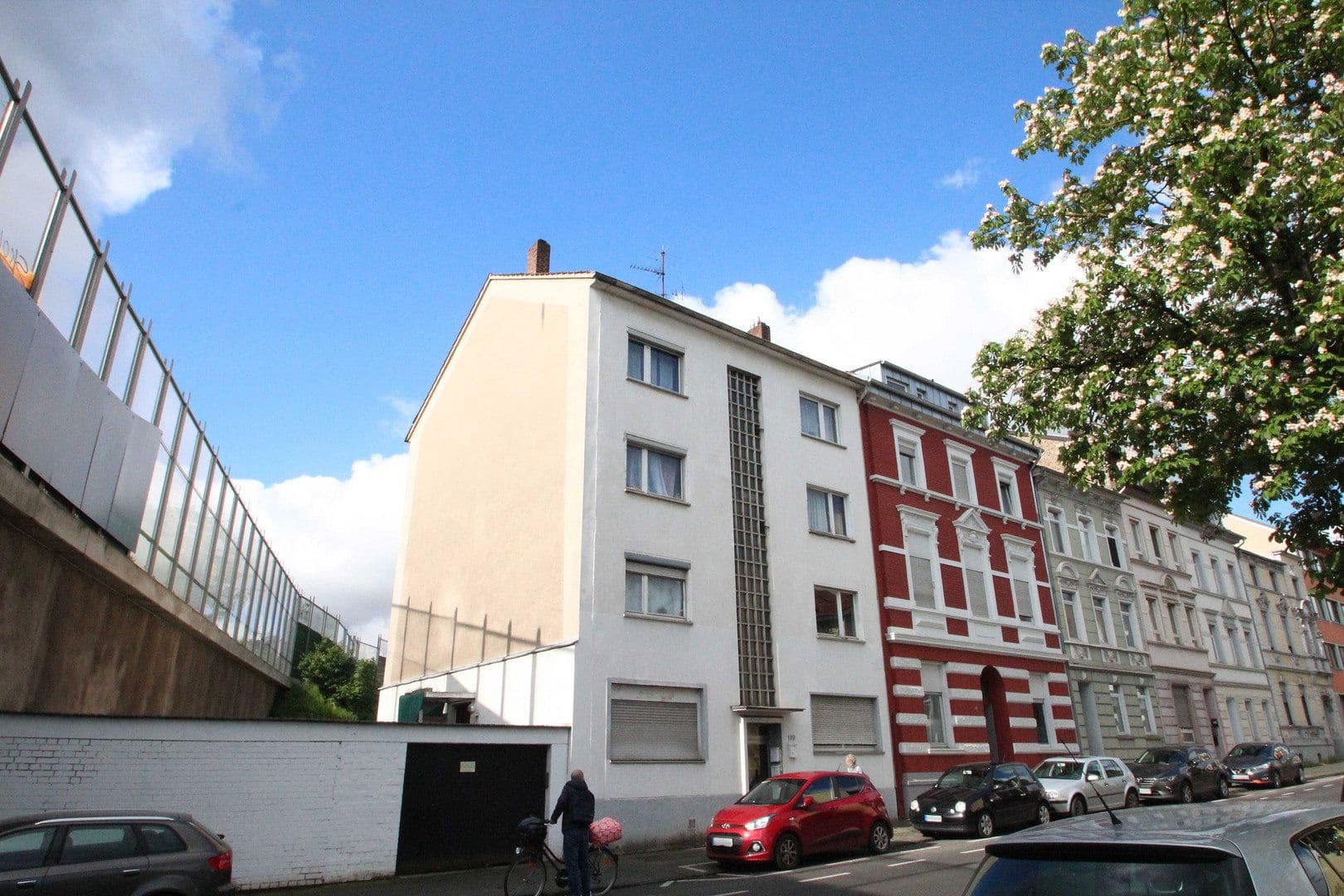 Pronájem bytu 82 m², Sebastianstraße 119, Bonn, Severní Porýní-Vestfálsko Pronájem bytu 82 m², Sebastianstraße 119, Bonn, Severní Porýní-Vestfálsko