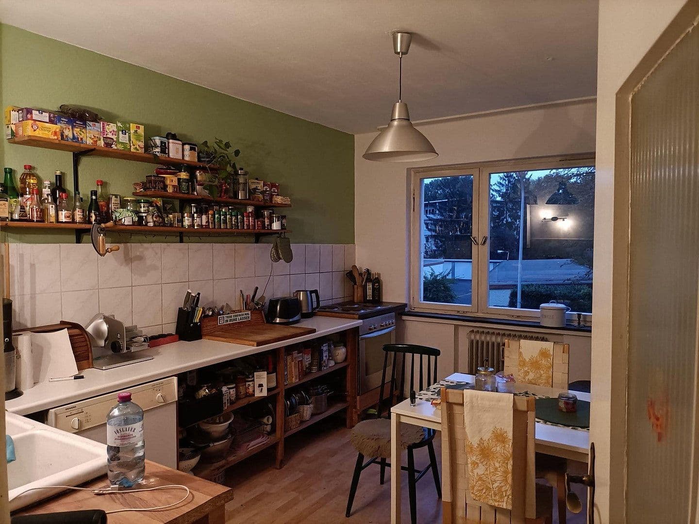 Pronájem bytu 82 m², Sebastianstraße 119, Bonn, Severní Porýní-Vestfálsko Pronájem bytu 82 m², Sebastianstraße 119, Bonn, Severní Porýní-Vestfálsko