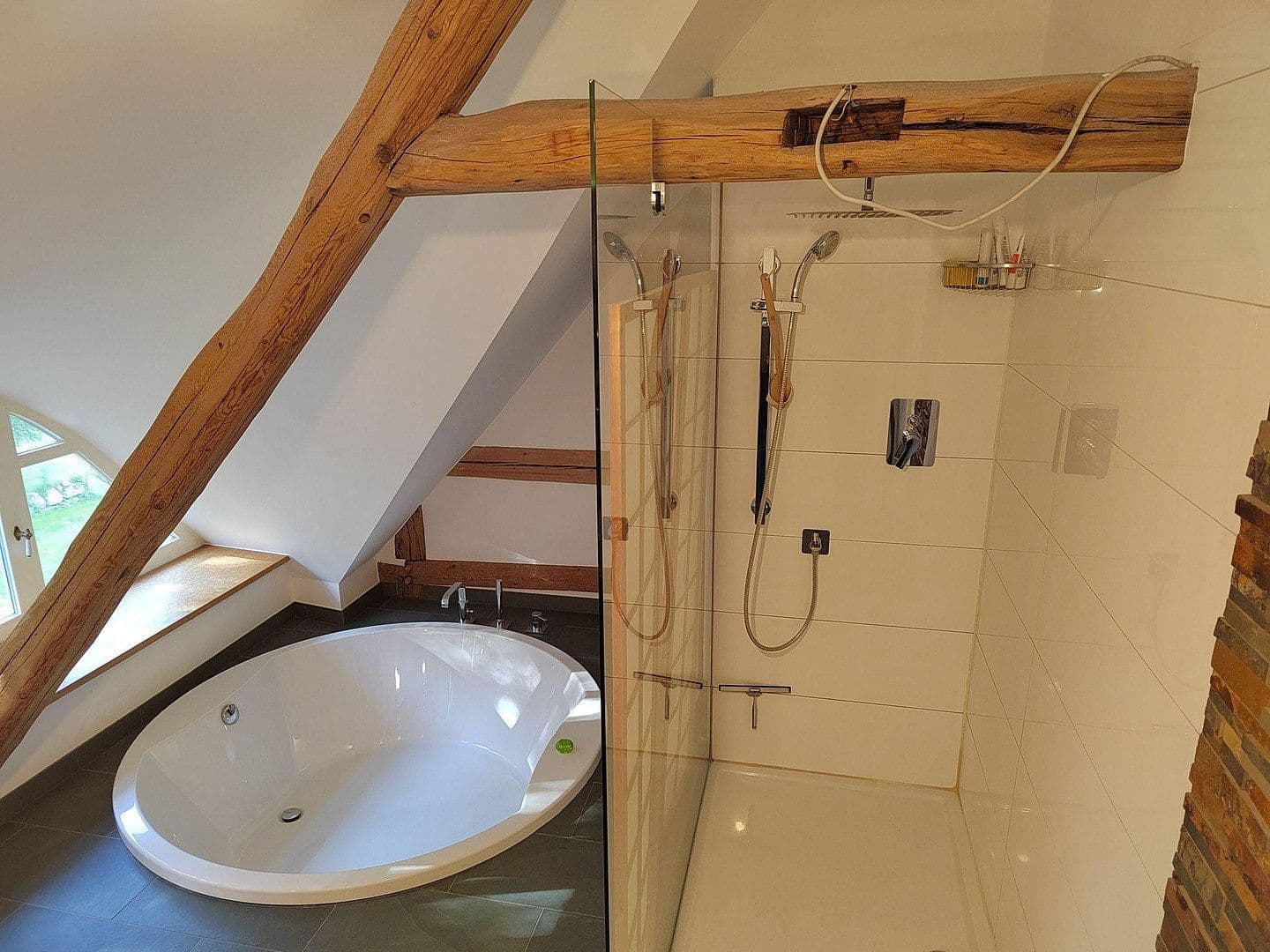 Prodej domu 270 m², pozemek 5.875 m², Niendorf bei Berkenthin, Šlesvicko-Holštýnsko Prodej domu 270 m², pozemek 5.875 m², Niendorf bei Berkenthin, Šlesvicko-Holštýnsko