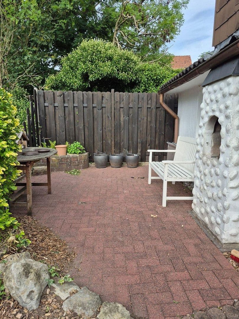 Prodej domu 79 m², pozemek 300 m², Hessisch Oldendorf, Dolní Sasko Prodej domu 79 m², pozemek 300 m², Hessisch Oldendorf, Dolní Sasko