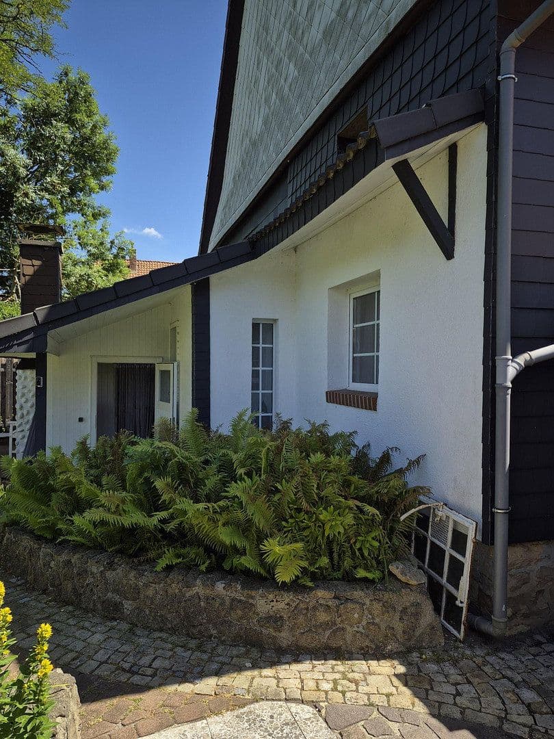 Prodej domu 79 m², pozemek 300 m², Hessisch Oldendorf, Dolní Sasko Prodej domu 79 m², pozemek 300 m², Hessisch Oldendorf, Dolní Sasko