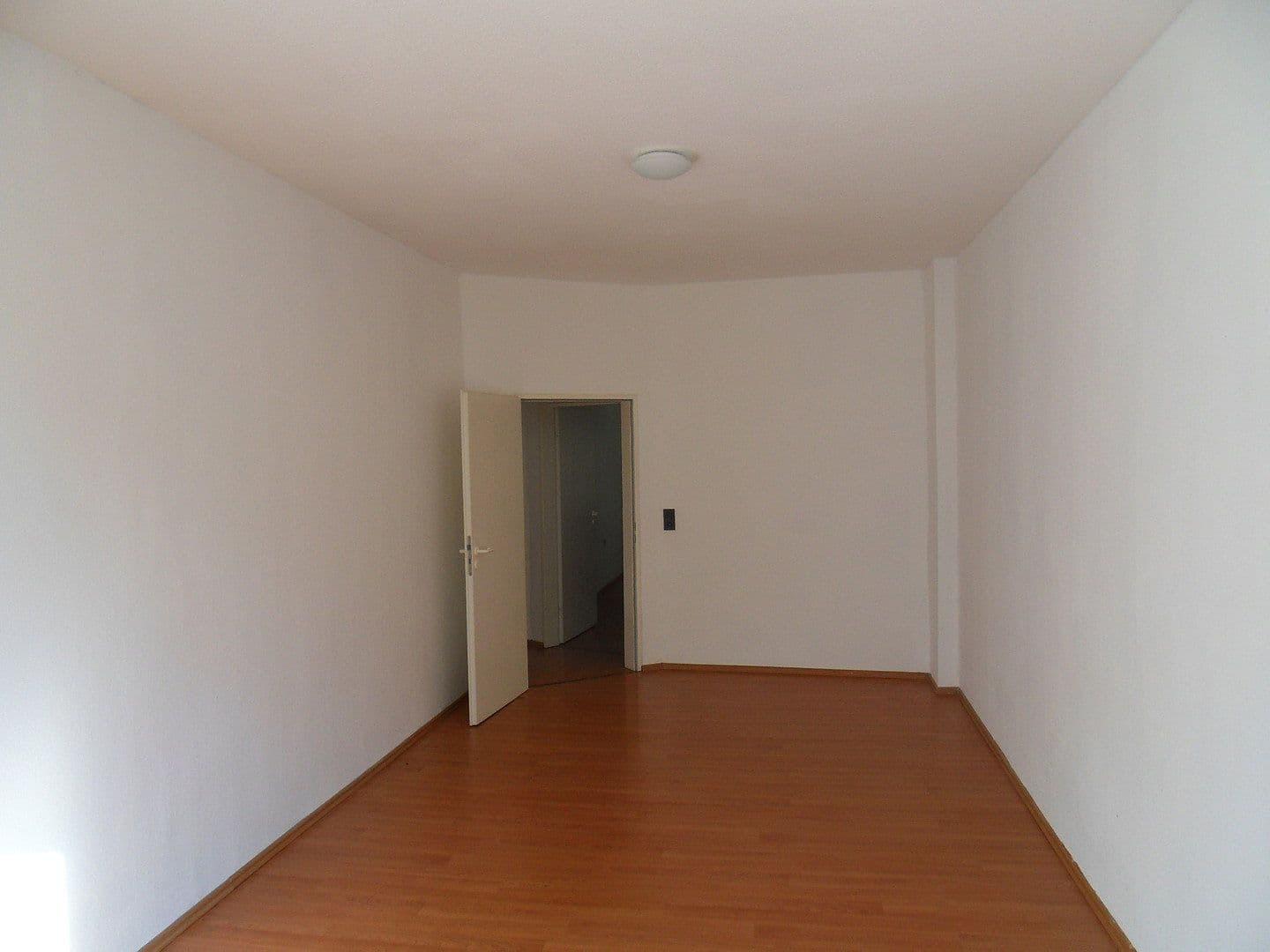 Pronájem bytu 3+1 75 m², Dortmund, Severní Porýní-Vestfálsko Pronájem bytu 3+1 75 m², Dortmund, Severní Porýní-Vestfálsko