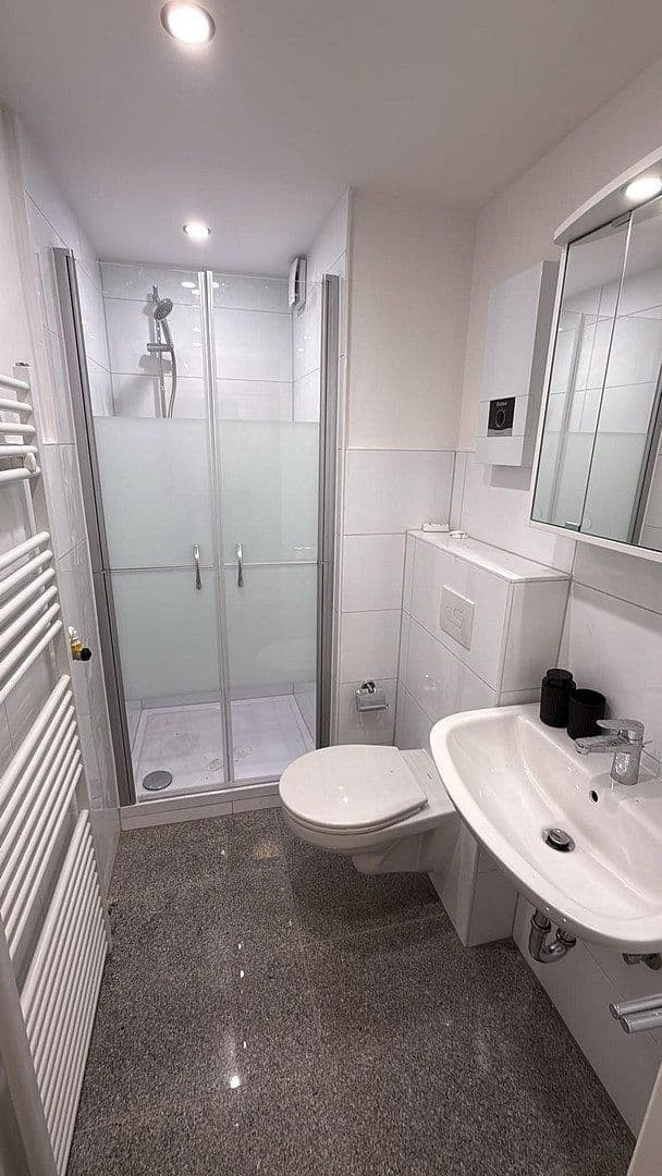 Pronájem bytu 1+1 24 m², Jakobstr. 210-212, Cáchy, Severní Porýní-Vestfálsko Pronájem bytu 1+1 24 m², Jakobstr. 210-212, Cáchy, Severní Porýní-Vestfálsko
