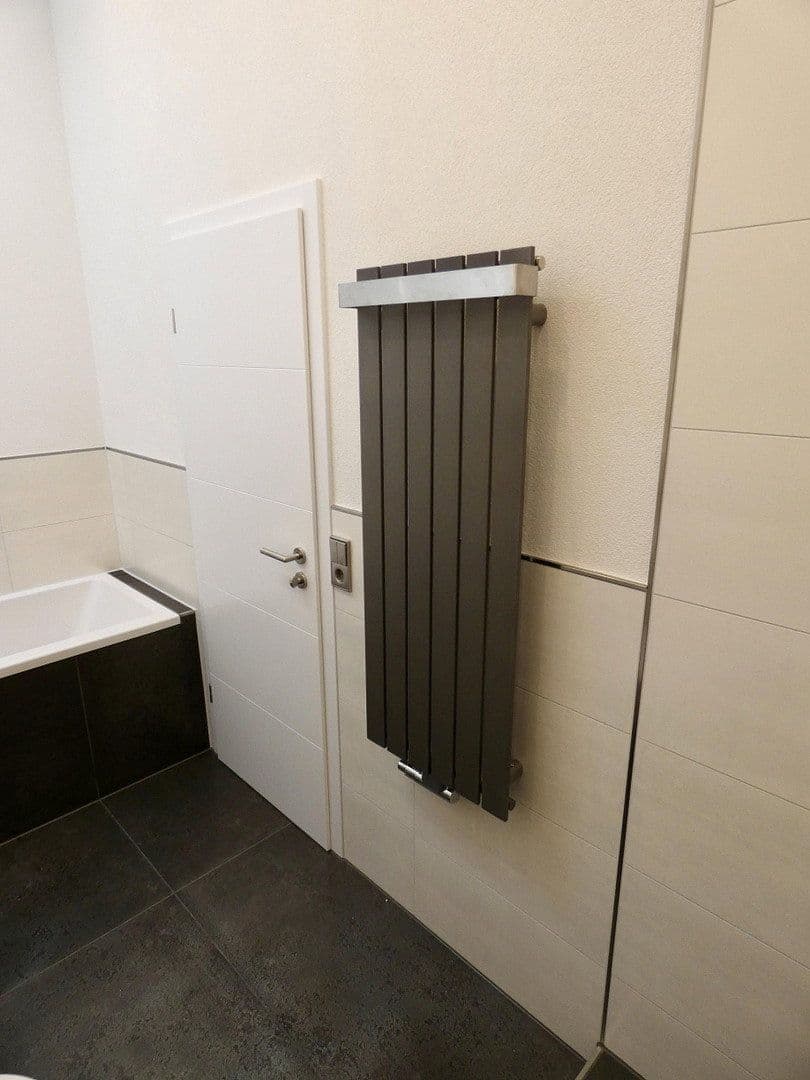 Pronájem bytu 3+1 80 m², Lerchenweg 53b, Chemnitz, Sasko Pronájem bytu 3+1 80 m², Lerchenweg 53b, Chemnitz, Sasko