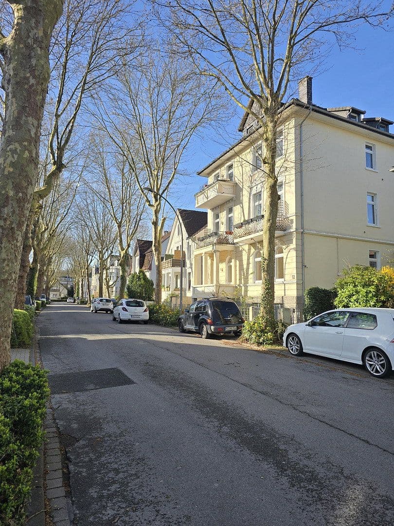 Pronájem bytu 5+1 136 m², Heinrichstraße, Bad Oeynhausen, Severní Porýní-Vestfálsko Pronájem bytu 5+1 136 m², Heinrichstraße, Bad Oeynhausen, Severní Porýní-Vestfálsko