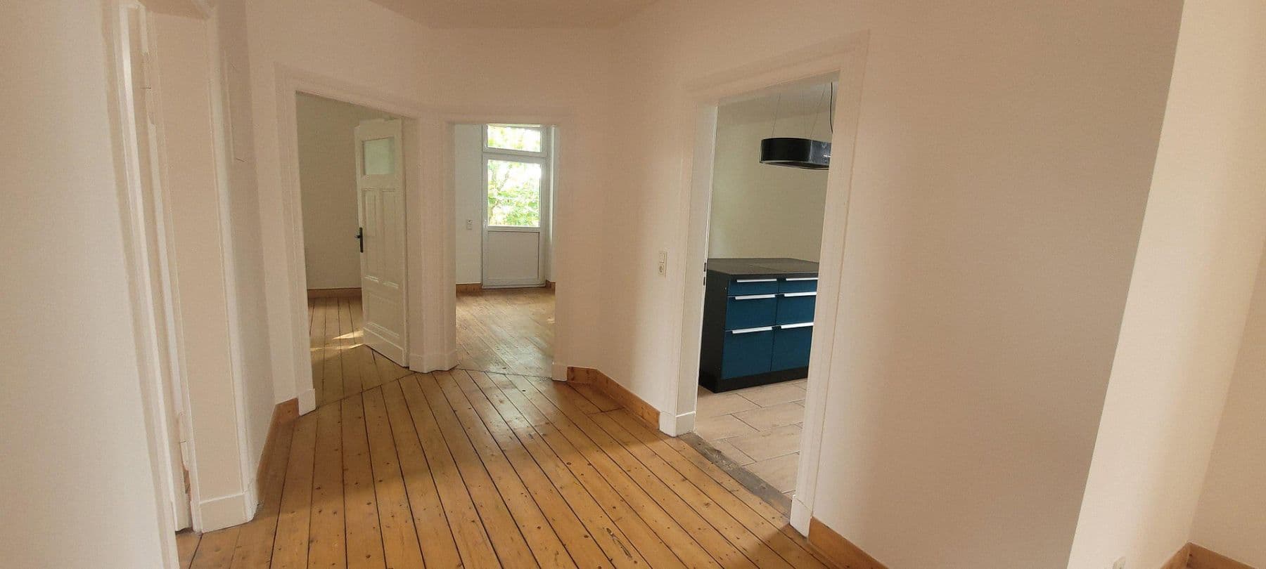 Pronájem bytu 5+1 136 m², Heinrichstraße, Bad Oeynhausen, Severní Porýní-Vestfálsko Pronájem bytu 5+1 136 m², Heinrichstraße, Bad Oeynhausen, Severní Porýní-Vestfálsko