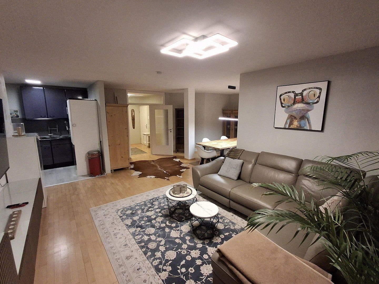 Pronájem bytu 3+1 73 m², Bonn, Severní Porýní-Vestfálsko Pronájem bytu 3+1 73 m², Bonn, Severní Porýní-Vestfálsko