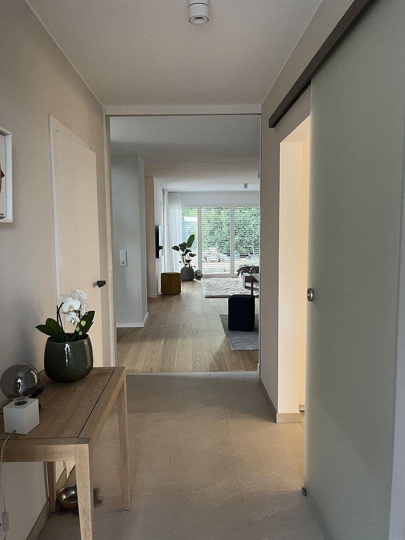 Prodej domu 191 m², pozemek 360 m², Mainz, Porýní-Falc Prodej domu 191 m², pozemek 360 m², Mainz, Porýní-Falc