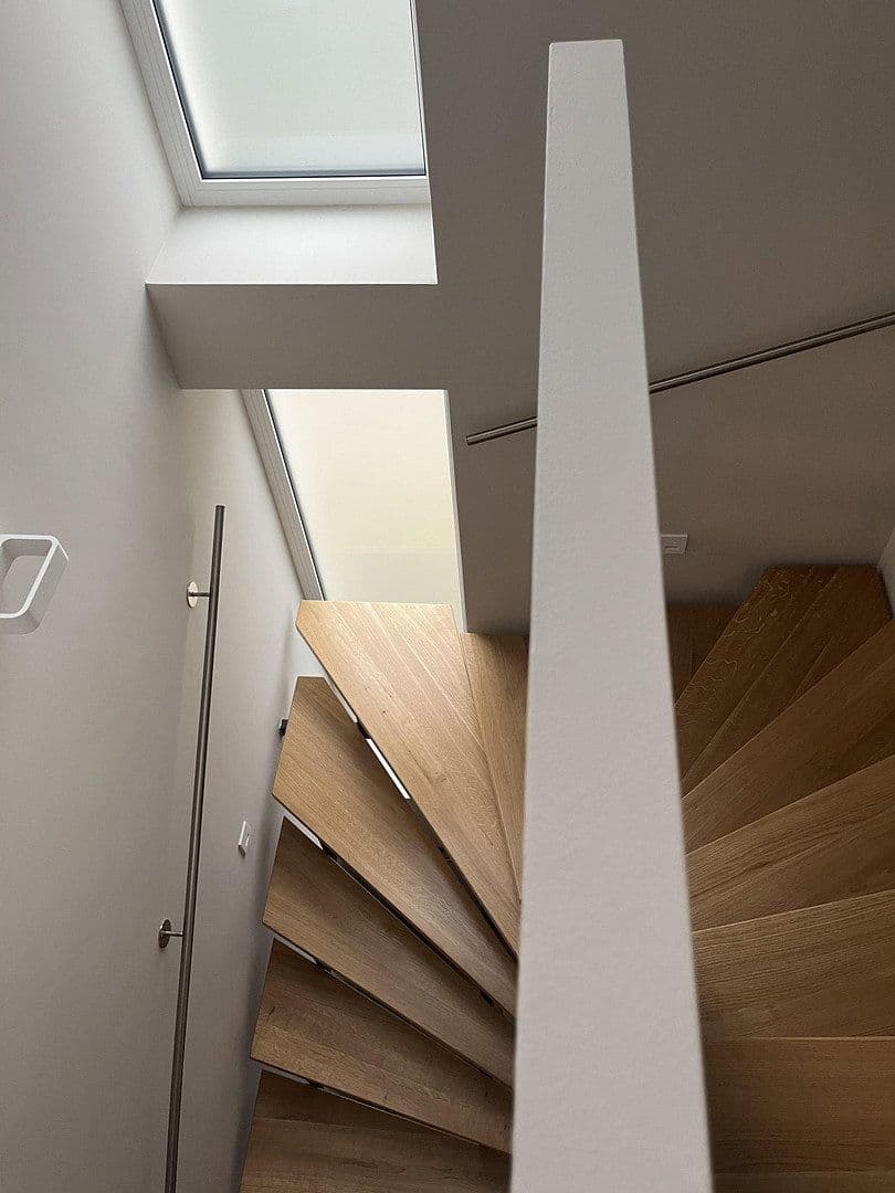 Prodej domu 191 m², pozemek 360 m², Mainz, Porýní-Falc Prodej domu 191 m², pozemek 360 m², Mainz, Porýní-Falc