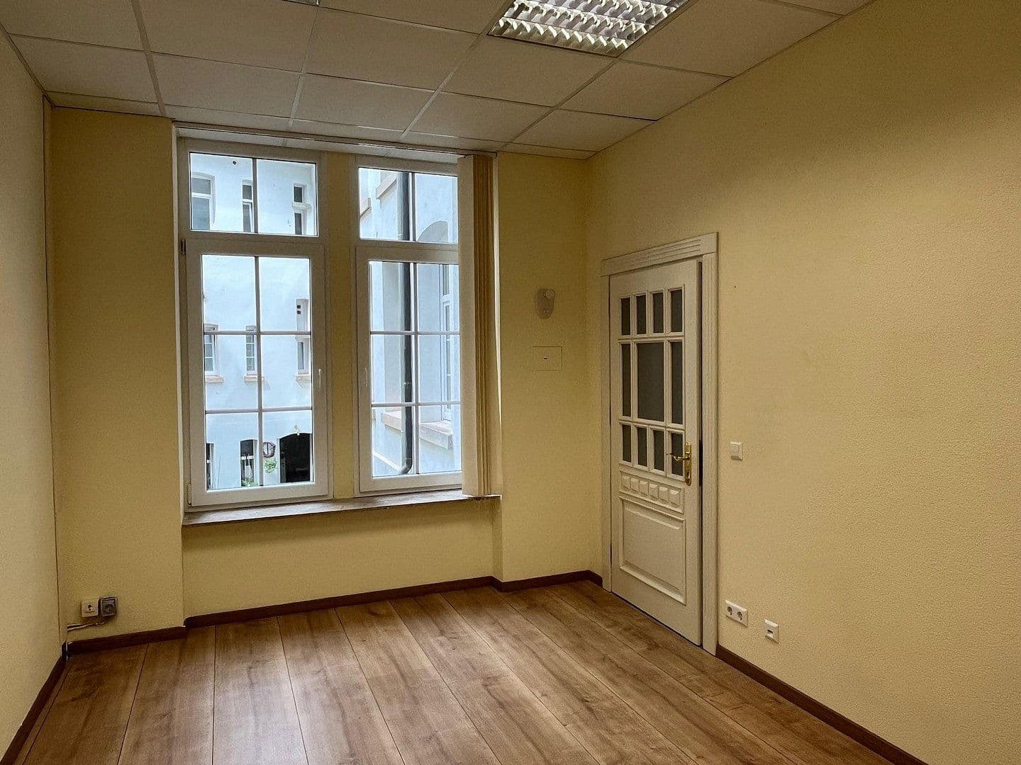 Pronájem bytu 4+kk 120 m², Pforzheim, Bádensko-Württembersko Pronájem bytu 4+kk 120 m², Pforzheim, Bádensko-Württembersko