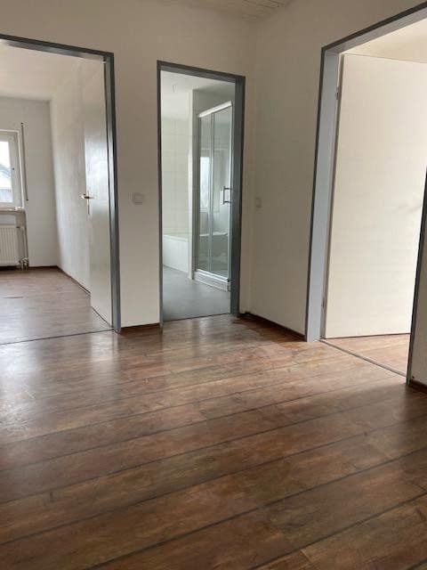Pronájem bytu 3+1 70 m², Usinger Str. 94, Ober-Mörlen, Hessen Pronájem bytu 3+1 70 m², Usinger Str. 94, Ober-Mörlen, Hessen