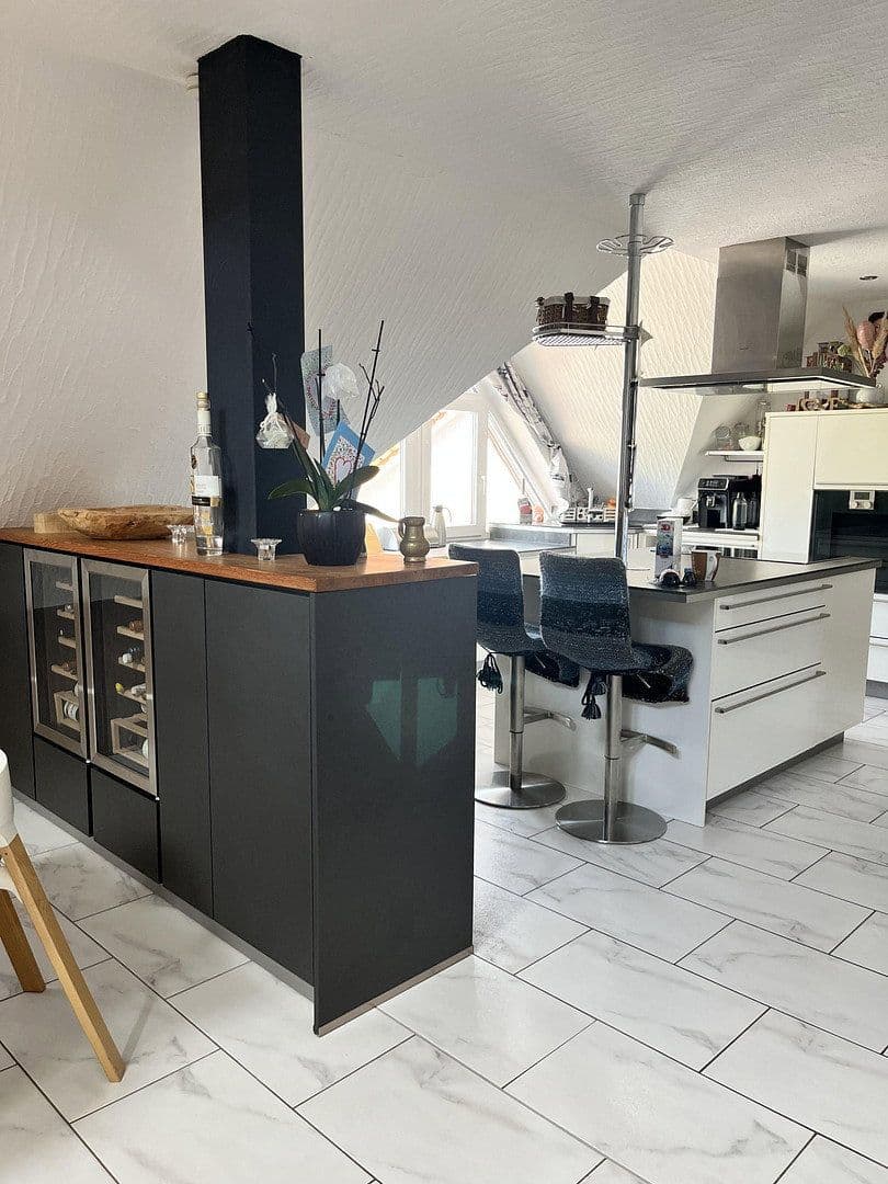 Prodej bytu 4+kk 123 m², Rheinstetten, Bádensko-Württembersko Prodej bytu 4+kk 123 m², Rheinstetten, Bádensko-Württembersko