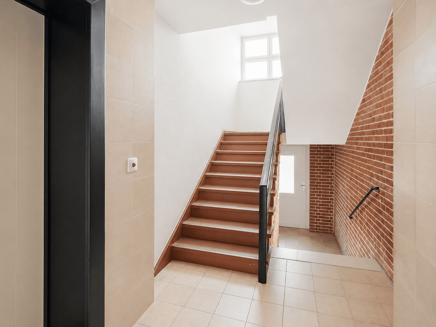 Prodej bytu 3+1 65 m², Waldowstraße 52, Berlin, Berlín Prodej bytu 3+1 65 m², Waldowstraße 52, Berlin, Berlín