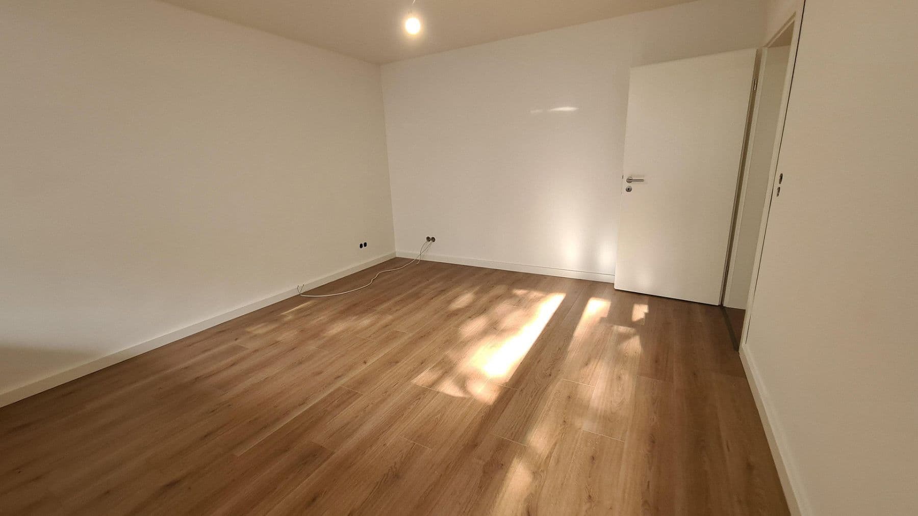 Pronájem bytu 4+1 80 m², Neuhof 10, Reinfeld, Šlesvicko-Holštýnsko Pronájem bytu 4+1 80 m², Neuhof 10, Reinfeld, Šlesvicko-Holštýnsko