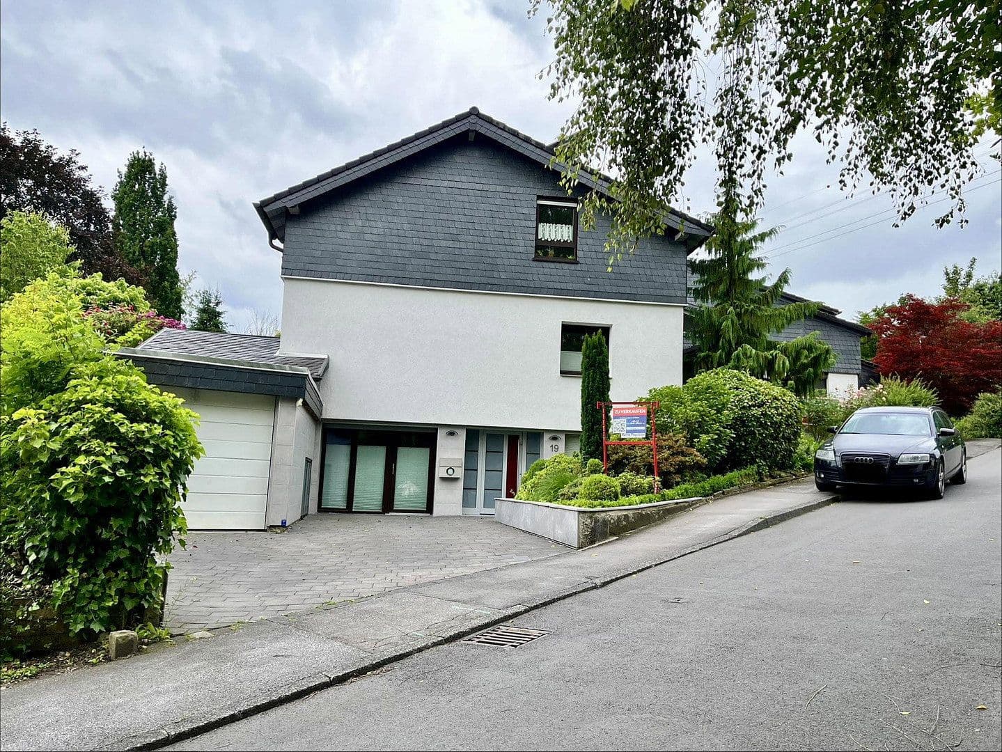 Prodej domu 174 m², pozemek 608 m², Schwerte, Severní Porýní-Vestfálsko Prodej domu 174 m², pozemek 608 m², Schwerte, Severní Porýní-Vestfálsko