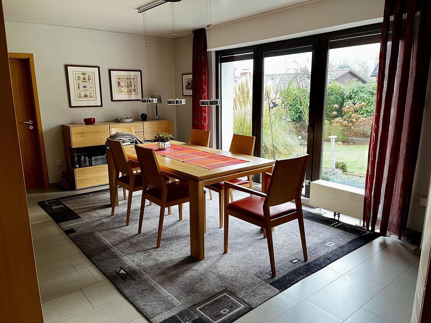 Prodej domu 174 m², pozemek 608 m², Schwerte, Severní Porýní-Vestfálsko Prodej domu 174 m², pozemek 608 m², Schwerte, Severní Porýní-Vestfálsko