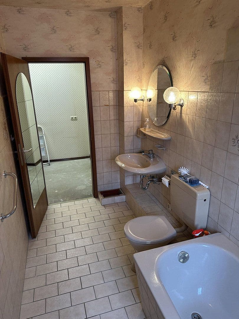 Prodej domu 127 m², pozemek 207 m², Kiel, Šlesvicko-Holštýnsko Prodej domu 127 m², pozemek 207 m², Kiel, Šlesvicko-Holštýnsko