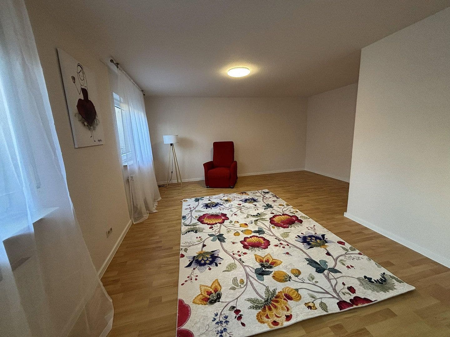 Pronájem bytu 1+1 35 m², Nackenheim, Porýní-Falc Pronájem bytu 1+1 35 m², Nackenheim, Porýní-Falc