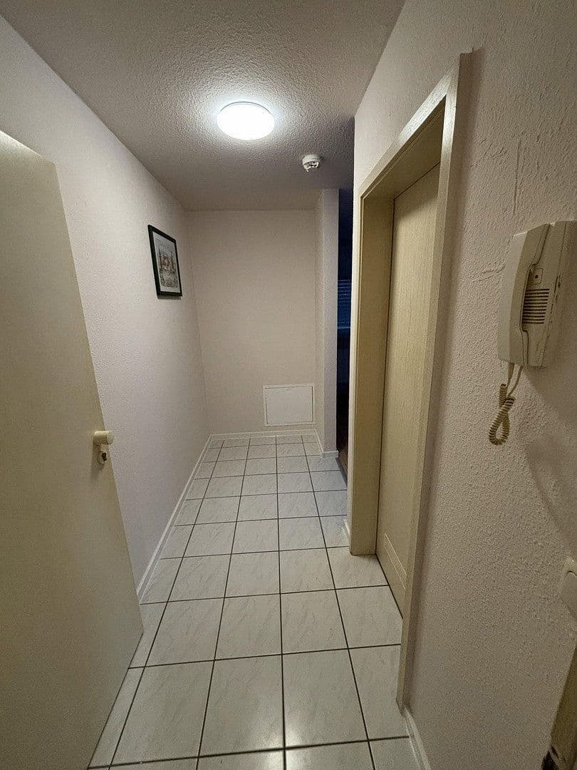 Pronájem bytu 1+1 35 m², Nackenheim, Porýní-Falc Pronájem bytu 1+1 35 m², Nackenheim, Porýní-Falc