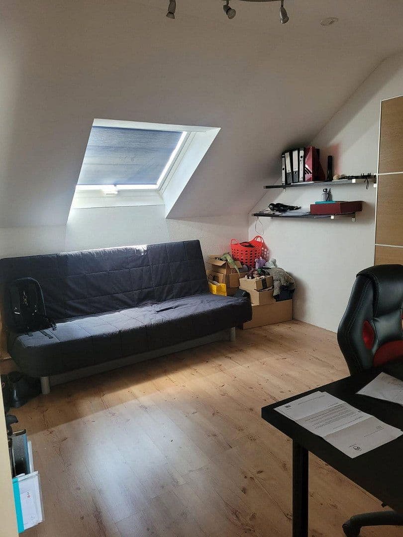 Prodej domu 195 m², pozemek 351 m², Calw, Bádensko-Württembersko Prodej domu 195 m², pozemek 351 m², Calw, Bádensko-Württembersko