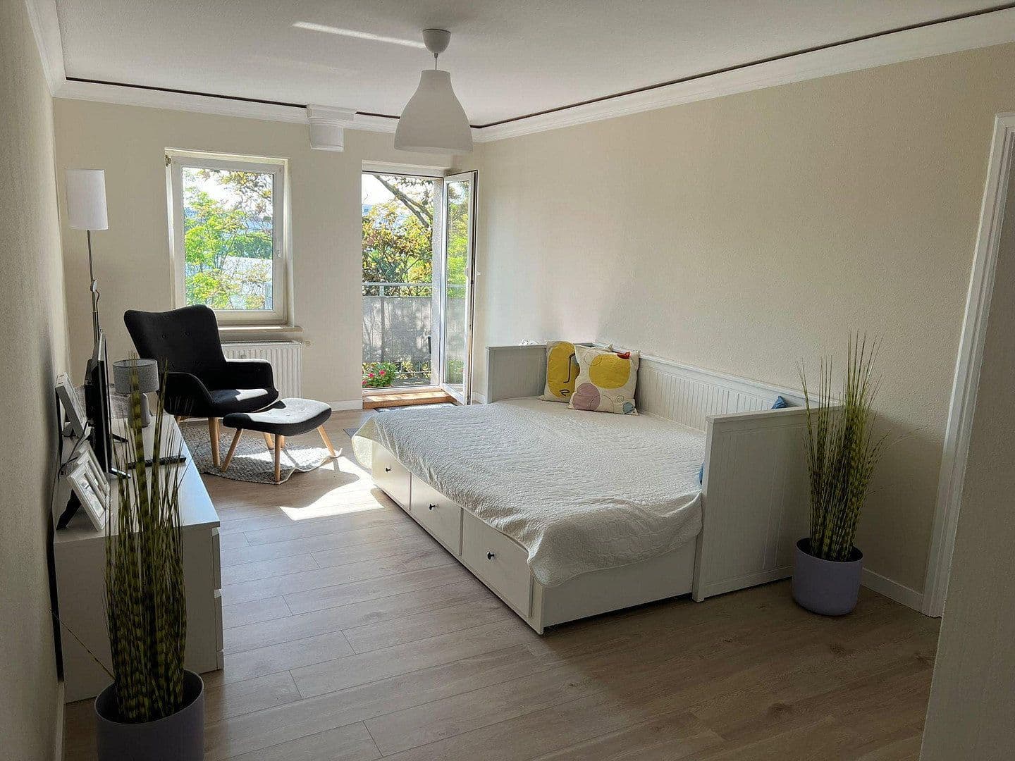 Pronájem bytu 2+kk 83 m², Delitzscher Straße 90, Leipzig, Sasko Pronájem bytu 2+kk 83 m², Delitzscher Straße 90, Leipzig, Sasko