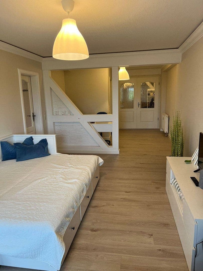 Pronájem bytu 2+kk 83 m², Delitzscher Straße 90, Leipzig, Sasko Pronájem bytu 2+kk 83 m², Delitzscher Straße 90, Leipzig, Sasko