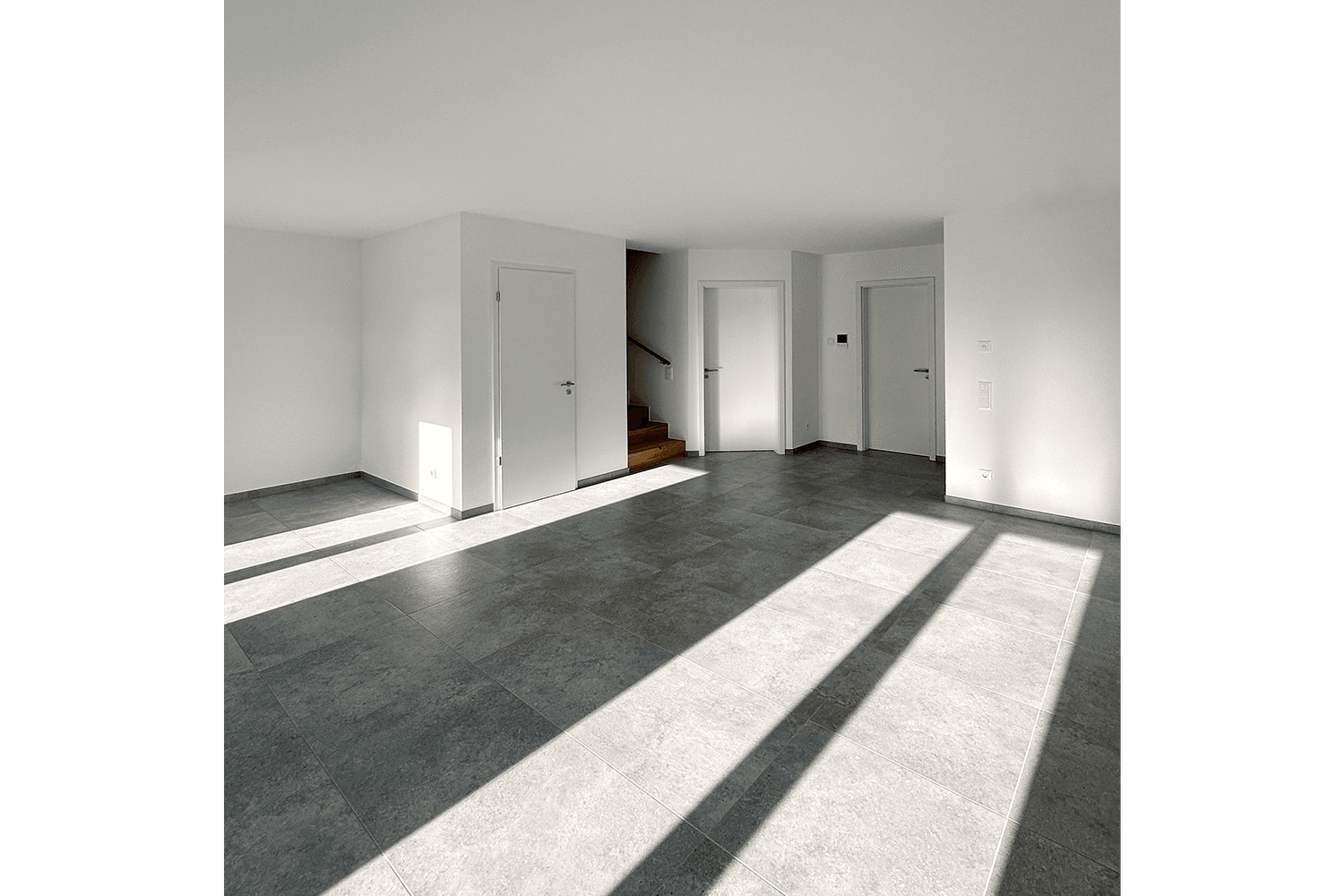 Prodej domu 130 m², pozemek 359 m², Georg-Scheßl-Weg 1A, Deggendorf, Bavorsko Prodej domu 130 m², pozemek 359 m², Georg-Scheßl-Weg 1A, Deggendorf, Bavorsko