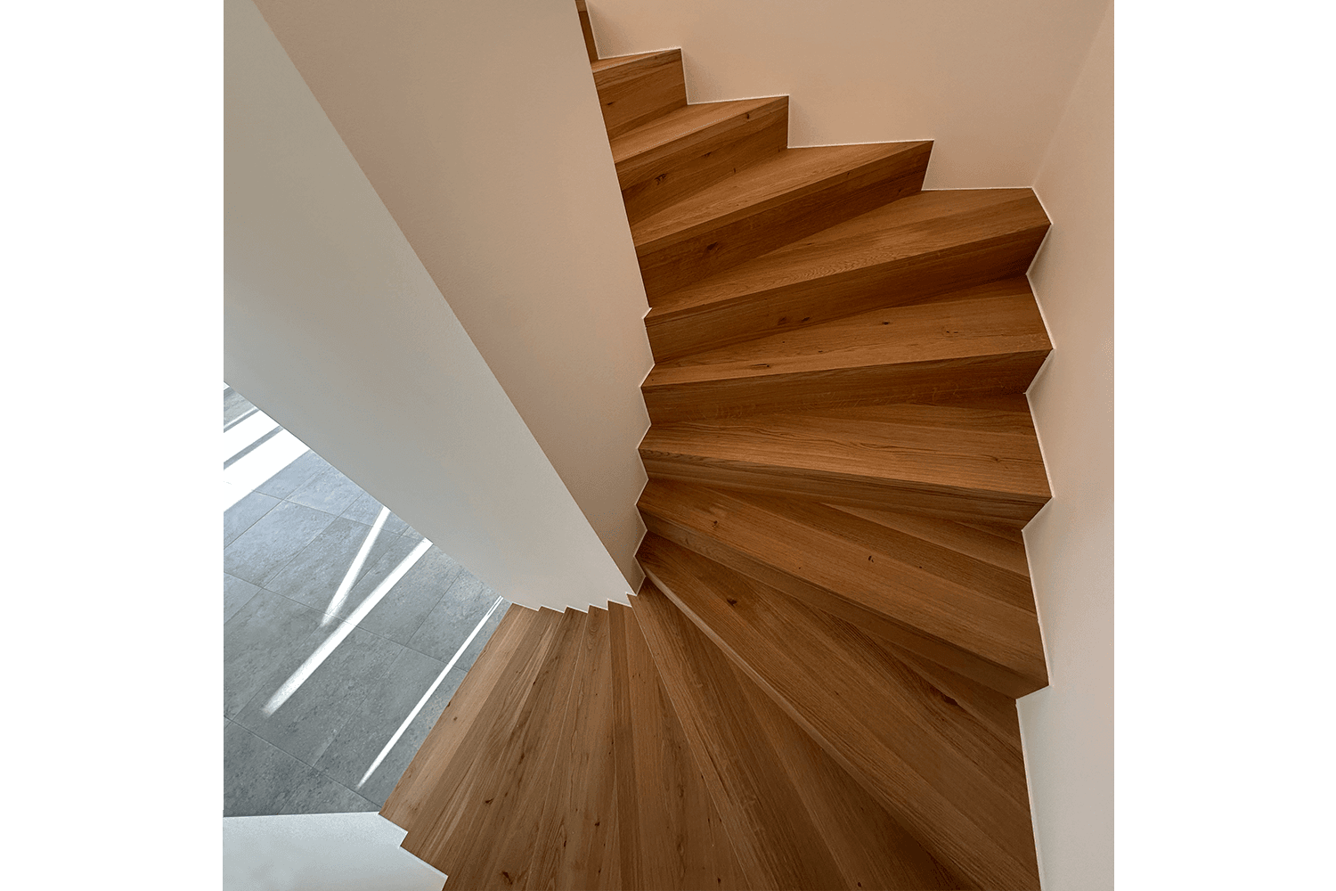 Prodej domu 130 m², pozemek 359 m², Georg-Scheßl-Weg 1A, Deggendorf, Bavorsko Prodej domu 130 m², pozemek 359 m², Georg-Scheßl-Weg 1A, Deggendorf, Bavorsko
