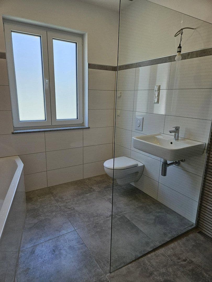 Prodej domu 124 m², pozemek 300 m², Berlin, Berlín Prodej domu 124 m², pozemek 300 m², Berlin, Berlín