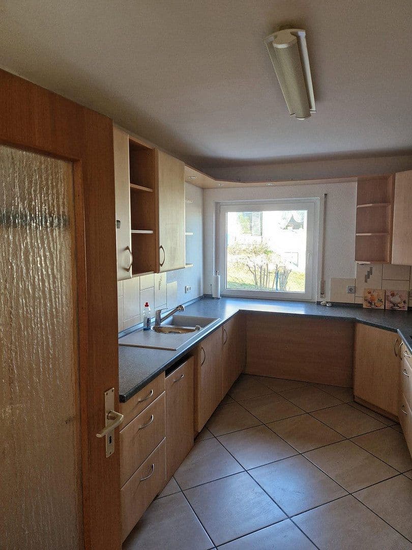 Prodej bytu 4+kk 140 m², Kurfürstenstaffel 2, Pforzheim, Bádensko-Württembersko Prodej bytu 4+kk 140 m², Kurfürstenstaffel 2, Pforzheim, Bádensko-Württembersko