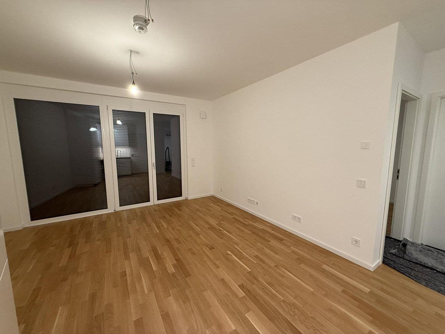 Pronájem bytu 2+1 50 m², Wendenschloßstraße 332-B, Berlin, Berlín Pronájem bytu 2+1 50 m², Wendenschloßstraße 332-B, Berlin, Berlín