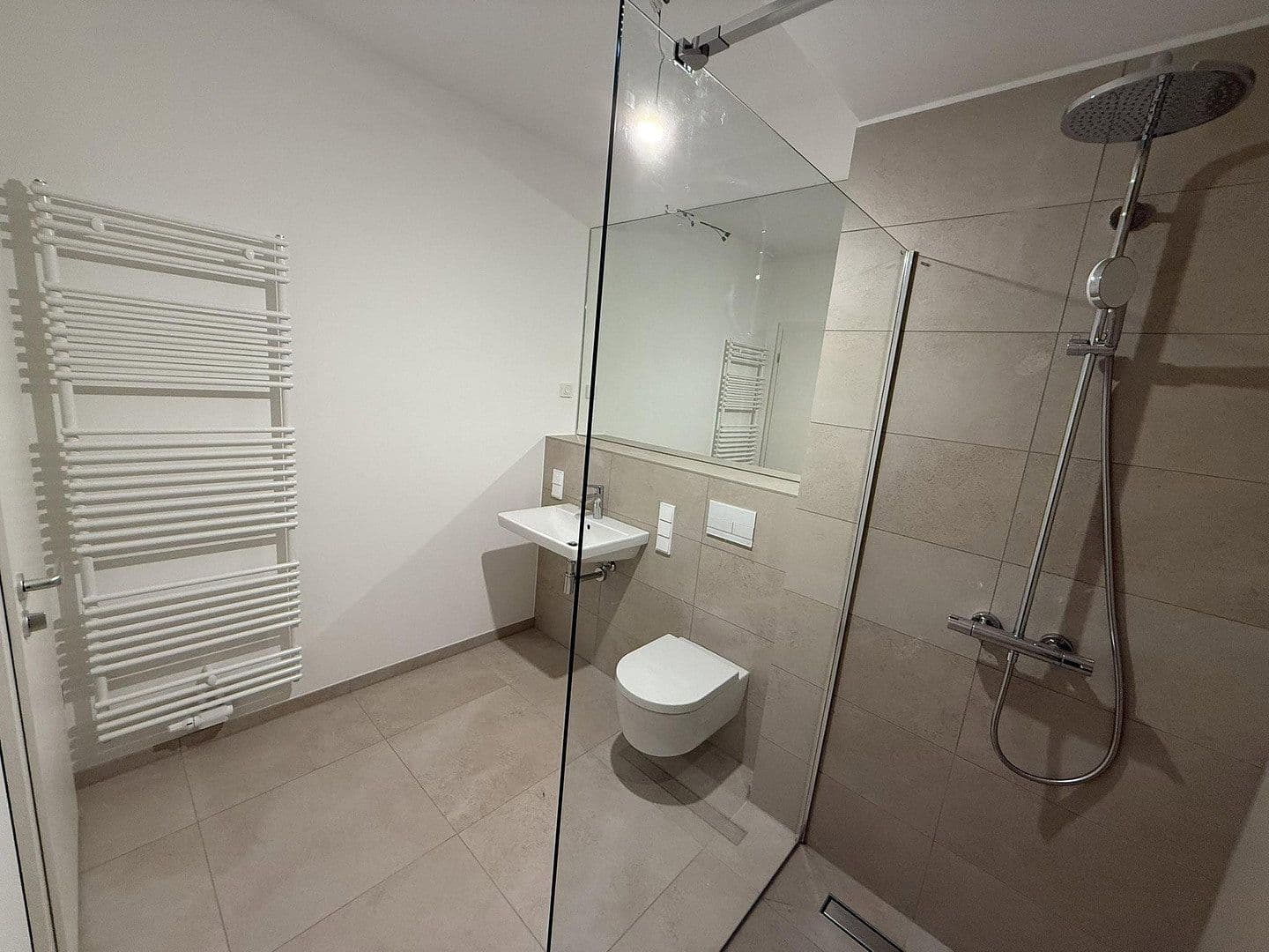 Pronájem bytu 2+1 50 m², Wendenschloßstraße 332-B, Berlin, Berlín Pronájem bytu 2+1 50 m², Wendenschloßstraße 332-B, Berlin, Berlín