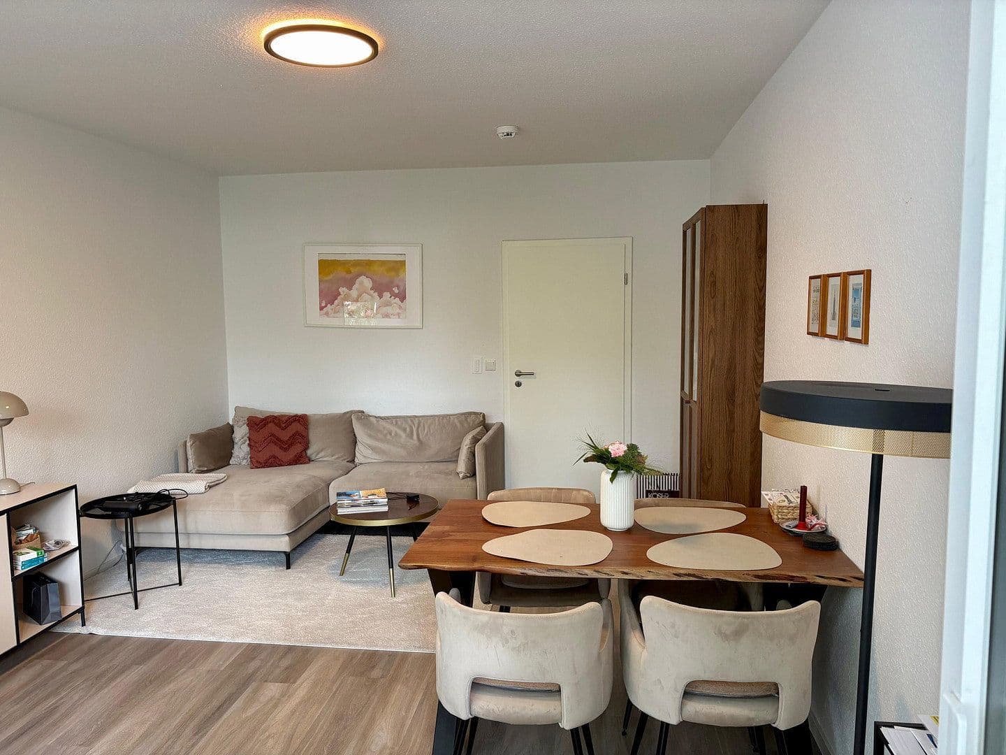 Pronájem bytu 2+1 59 m², Grunerstr. 70, Düsseldorf, Severní Porýní-Vestfálsko Pronájem bytu 2+1 59 m², Grunerstr. 70, Düsseldorf, Severní Porýní-Vestfálsko